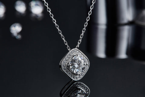Belle II Diamond Necklace - Eterna Diamonds | Lab Grown Diamond
